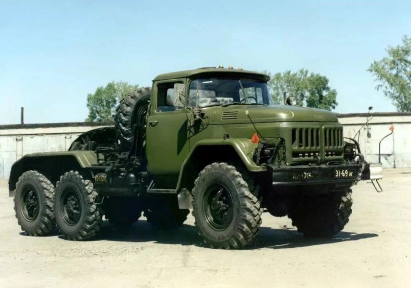 ЗИЛ 131 военный