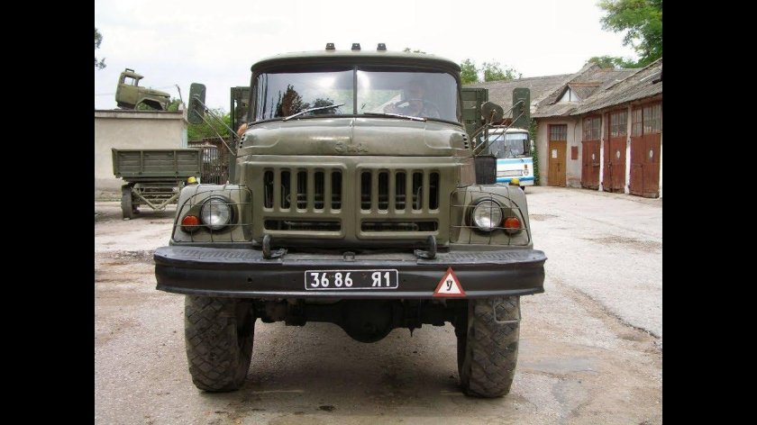 ЗИЛ 131 военный