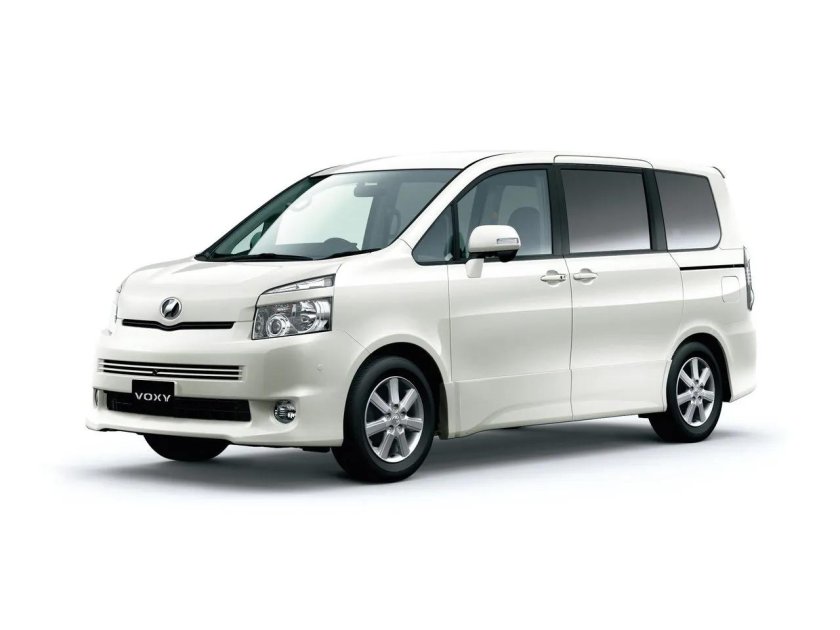 Toyota noah 2001 2007