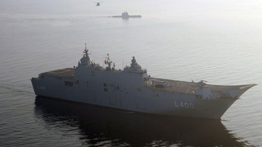 Турецкий десантный корабль Анадолу