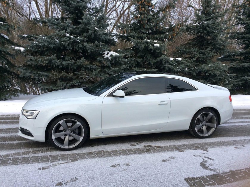 Ауди а5 купе 2012 серебристая