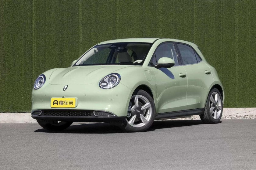 Китайский электромобиль Ора