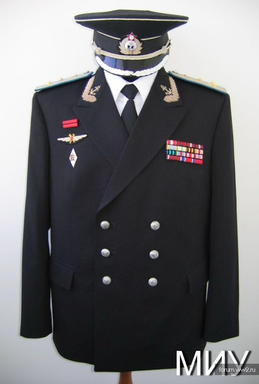 Парадная форма офицеров ВМФ тужурка
