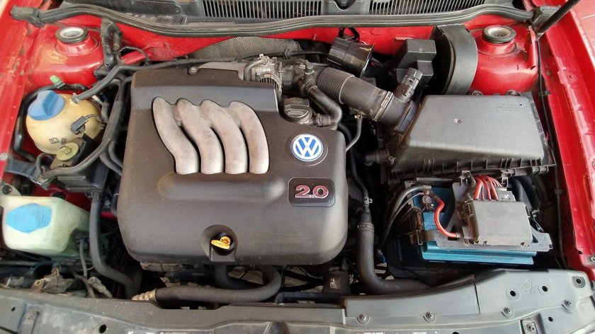 Мотор 2,0 Фольксваген Бора