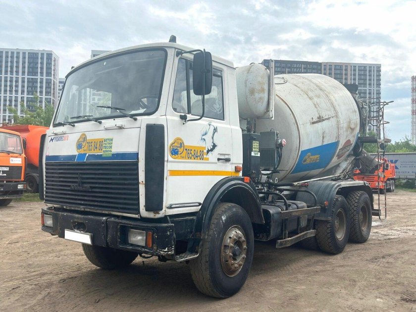 Автобетоносмеситель маз 6516в9
