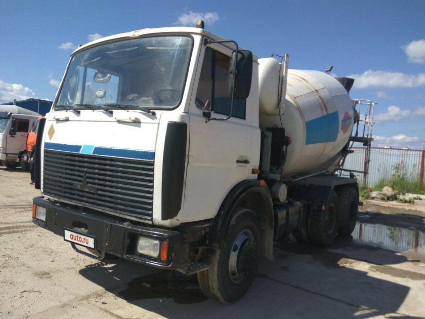 МАЗ 5516 бетономешалка