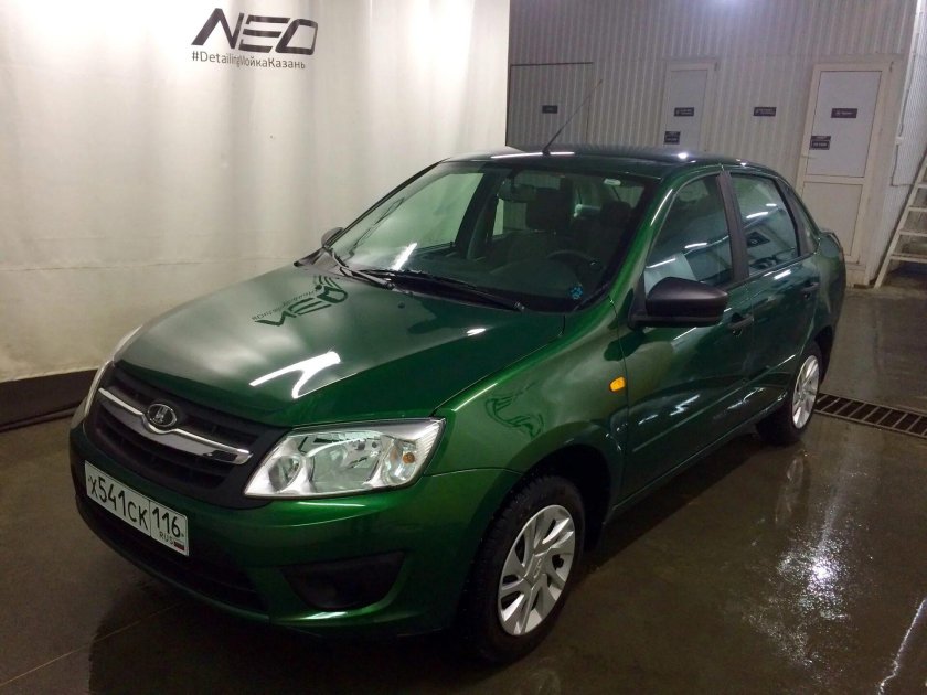 303 Агава зелёный металлик