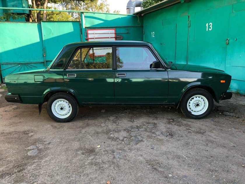 ВАЗ 2107 зеленая