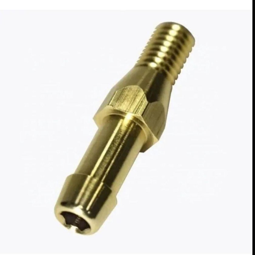 Штуцер во впускной коллектор m6