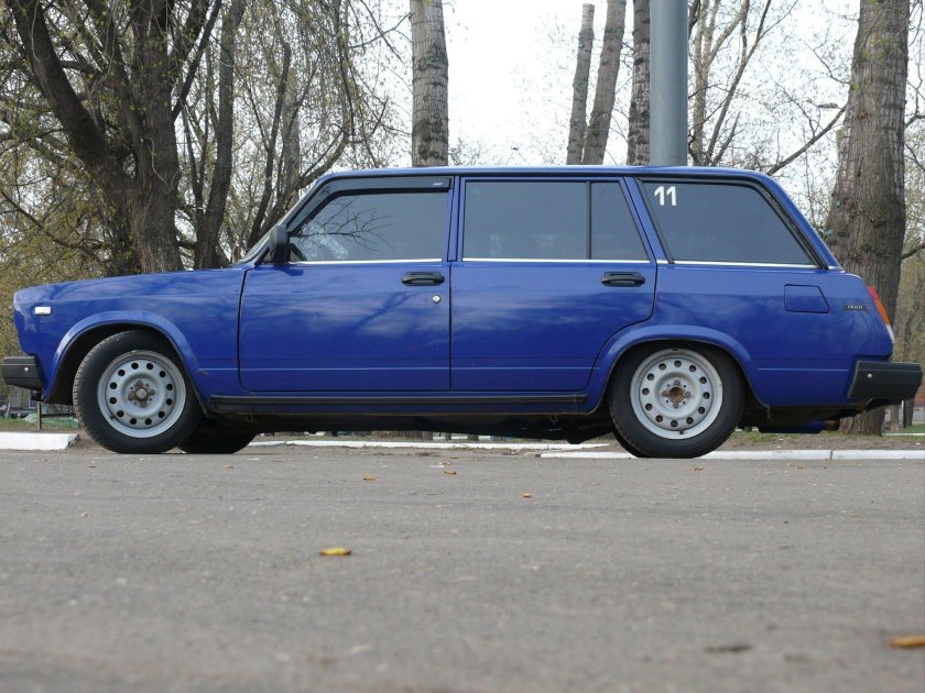 ВАЗ 2104 синий Калипсо