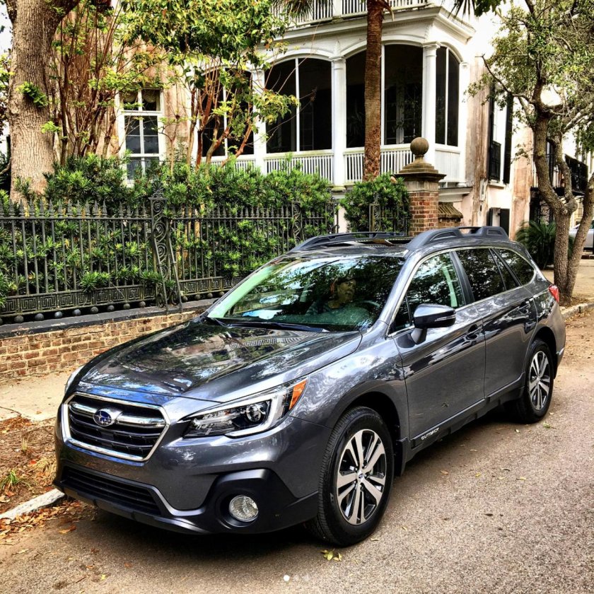 Субару внедорожник