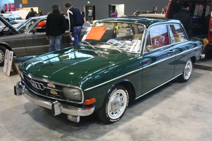 Audi 60