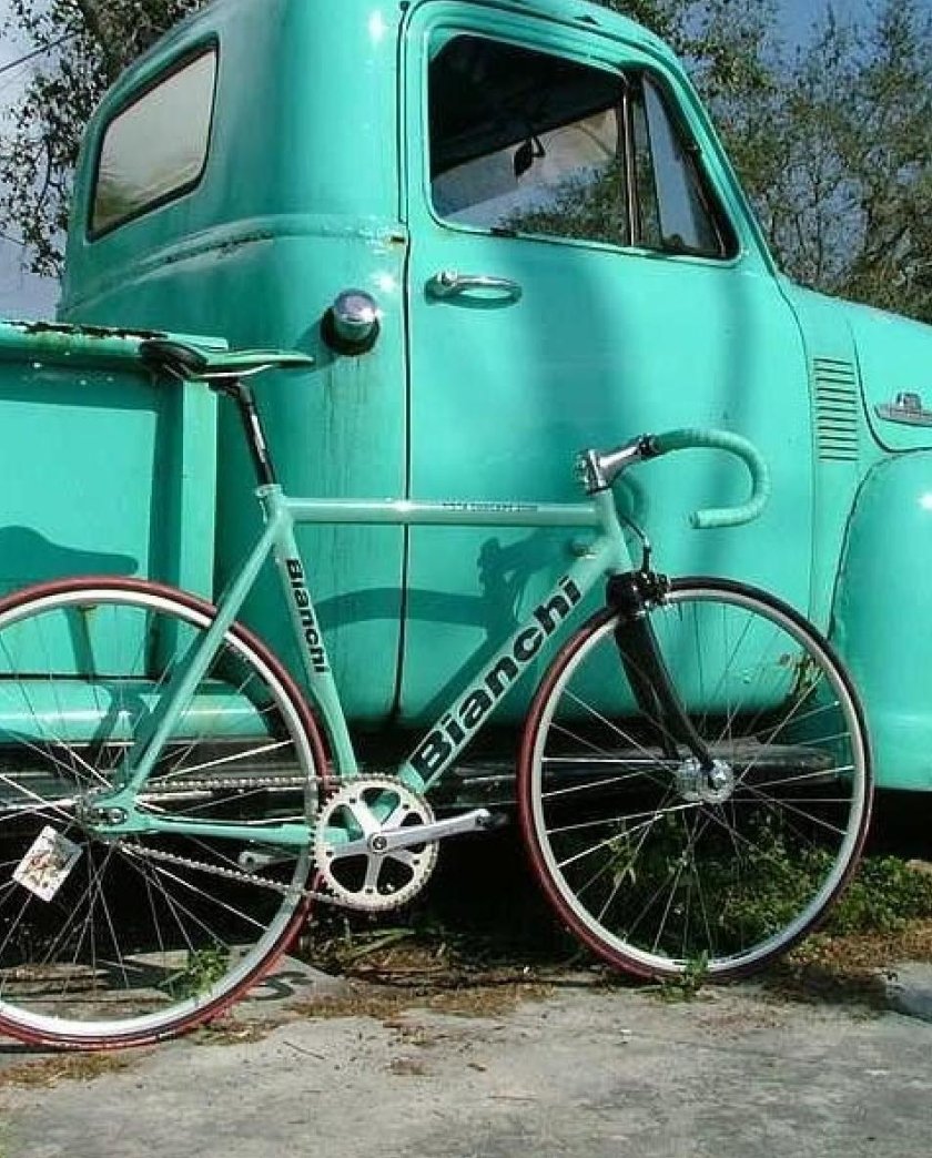 Бирюзовый велосипед