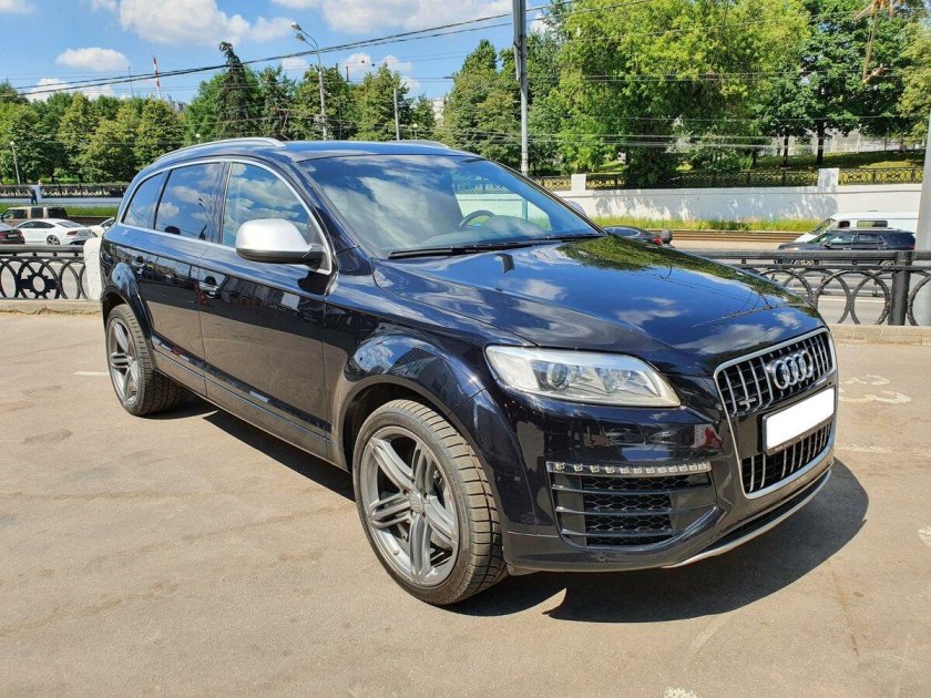 Audi q5 2009 черный