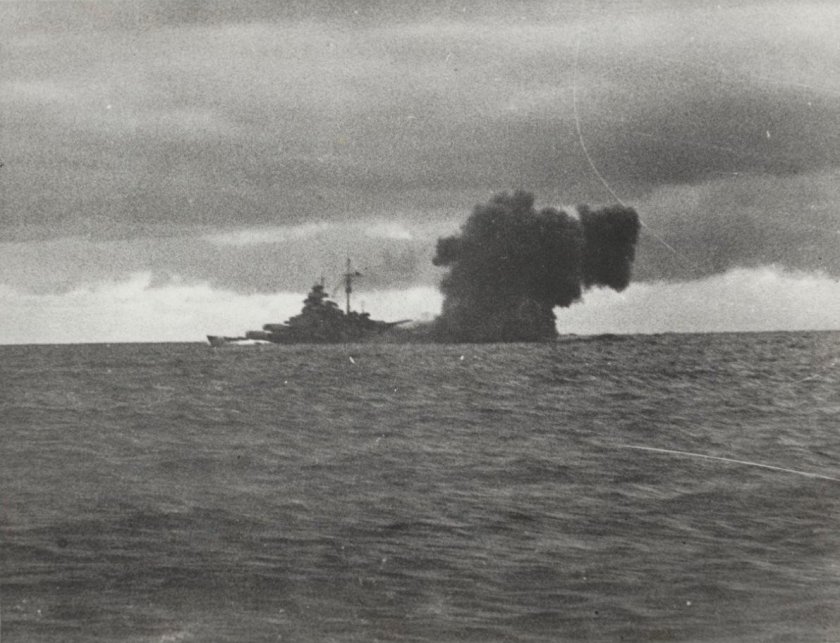 Потопленный линкор бисмарк