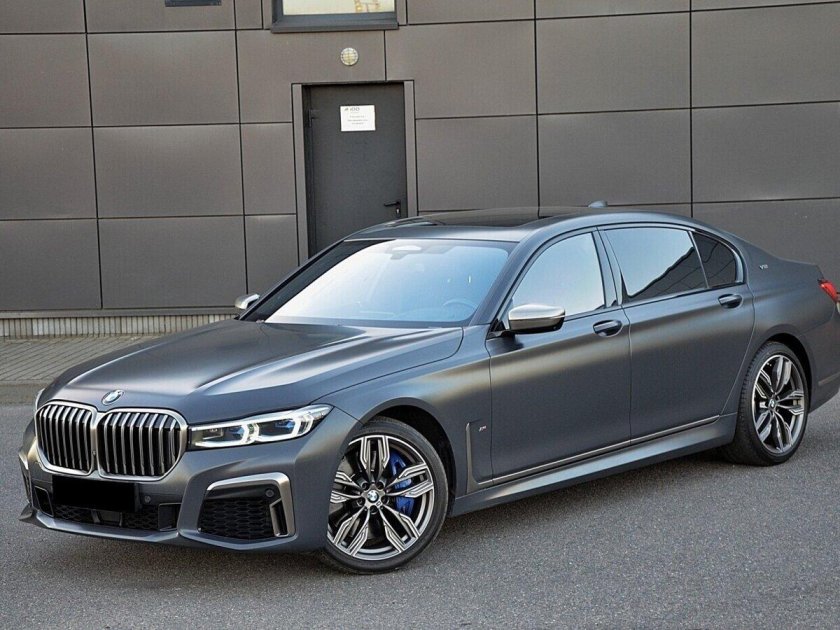 Bmw 7 серия vi