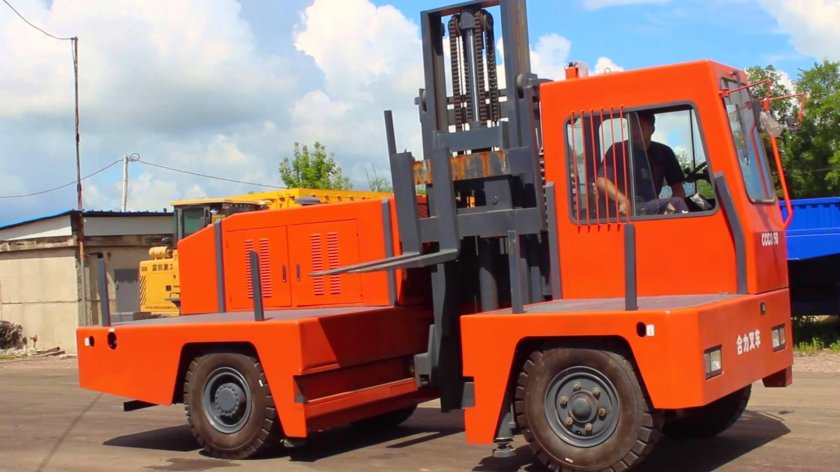 Боковой вилочный погрузчик Heli cccd60