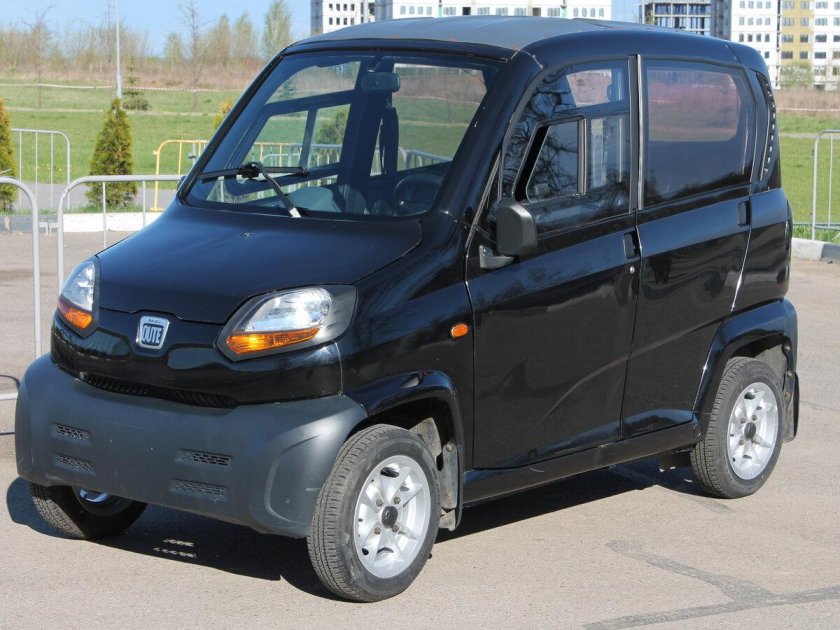 Bajaj Qute AMT, 2016