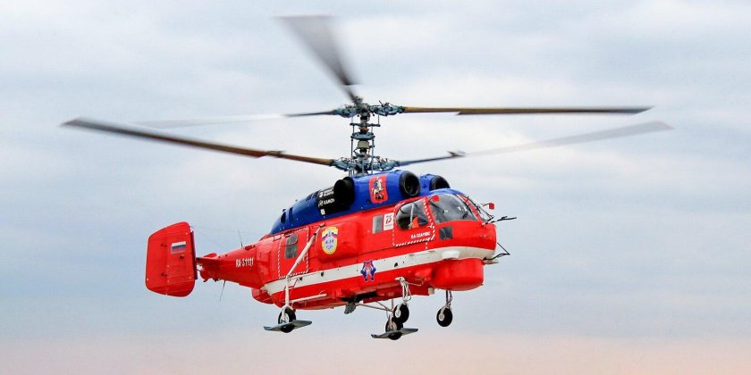 Красный вертолет