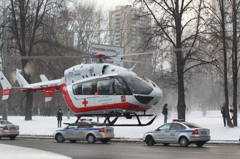 Санитарный вертолет мац