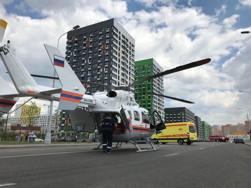 Санитарный вертолет мац