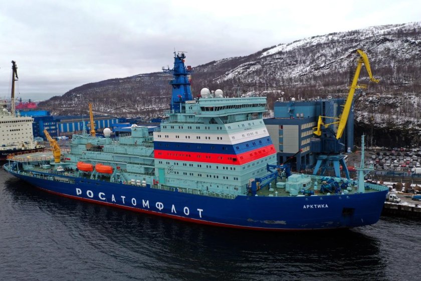 Ледокол Арктика 22220
