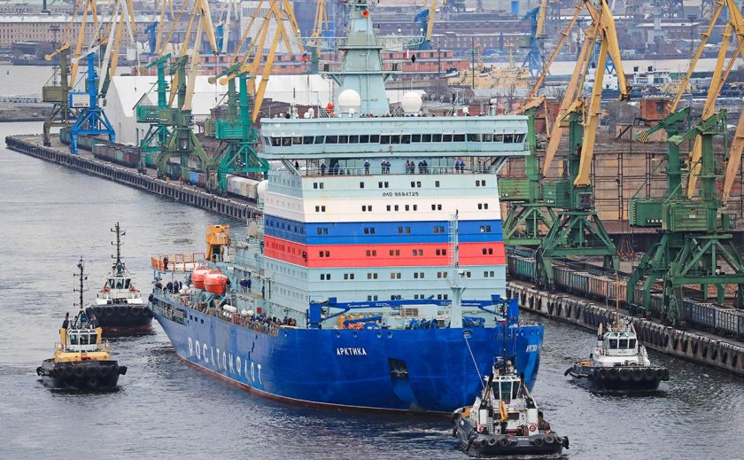 Ледокол Арктика 22220