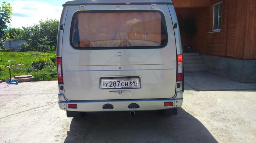 ГАЗ Соболь 2752 сзади