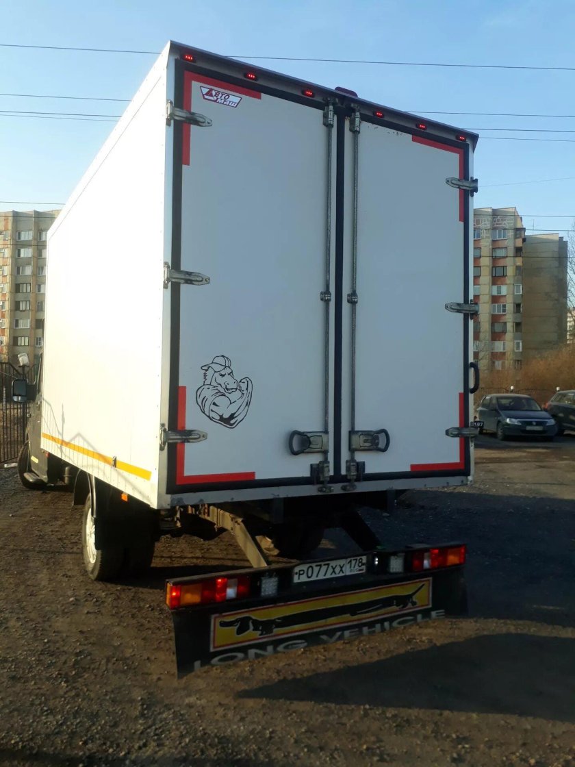 Газель Некст зад