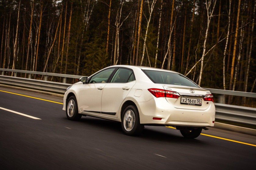 Астра или Королла