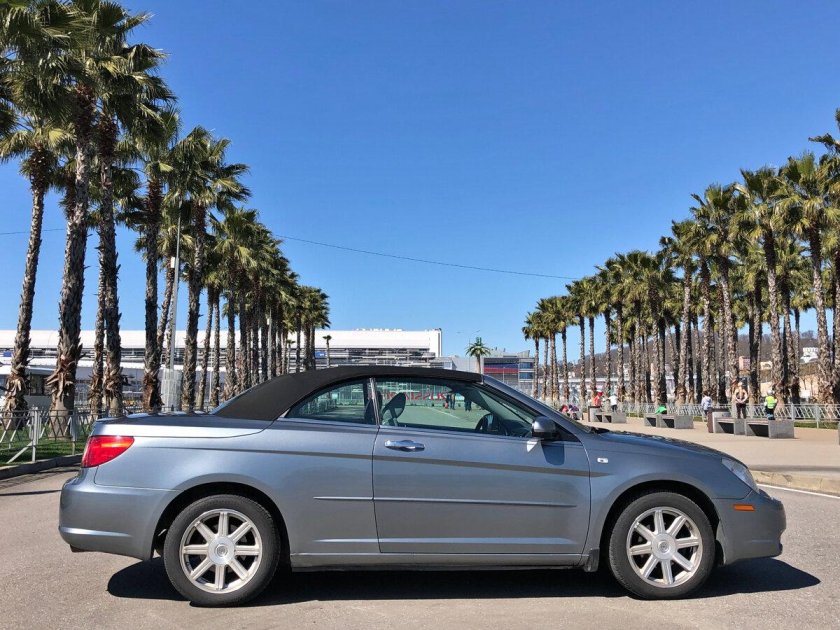 Крайслер 200 2008