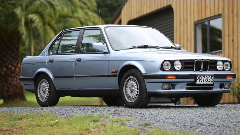 BMW e30 седан