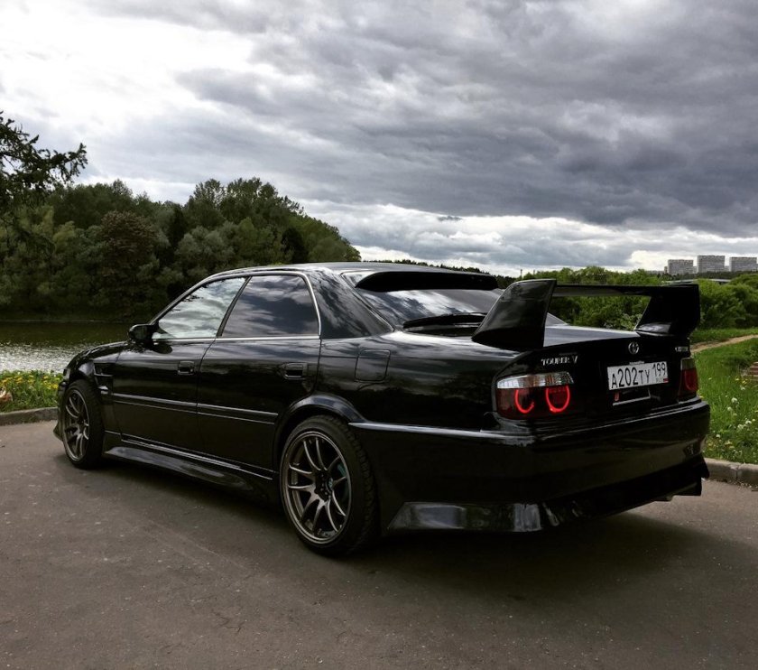 Toyota Chaser 200