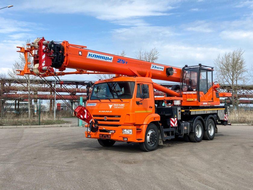 Кран КАМАЗ 55713 5к4