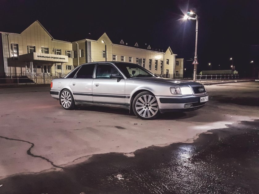 Ауди 100 r17