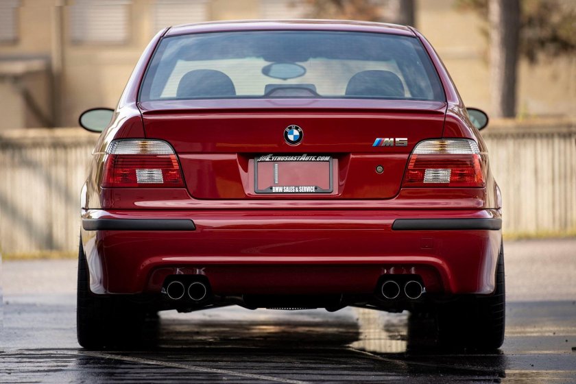 BMW m5 e39 2000