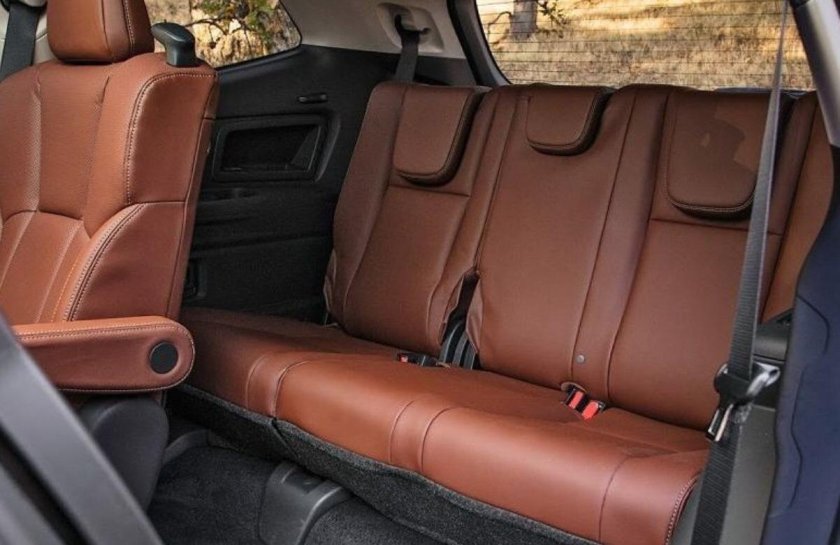 Subaru Ascent 2019 салон