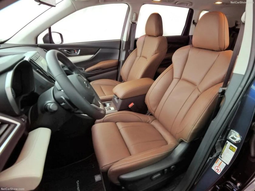 Subaru Ascent салон