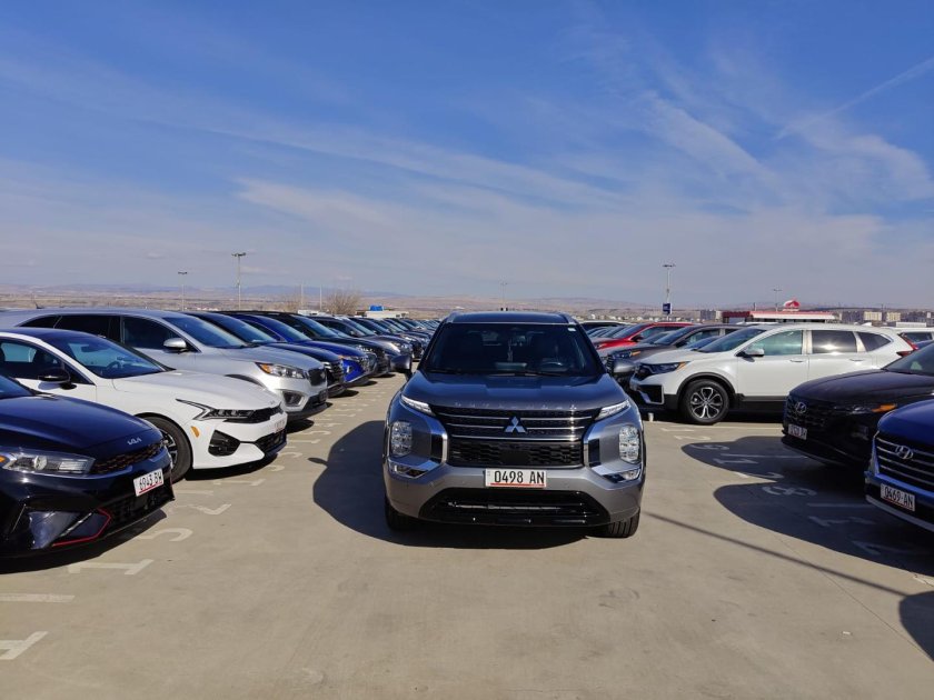 Новый mitsubishi outlander 2023