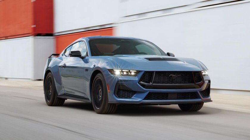 Ford mustang 2024