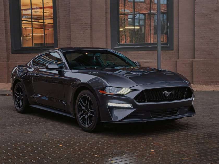 Ford Mustang 6 Рестайлинг