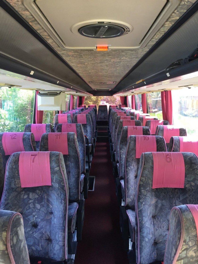 Комфортабельный автобус мерседес