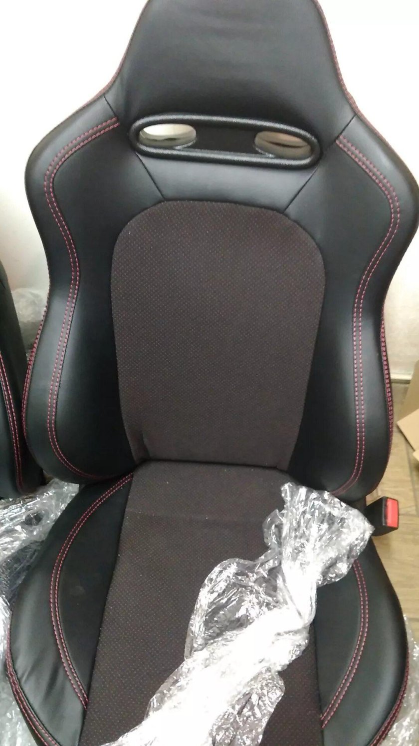 Чехлы Dinas Ford Focus 2