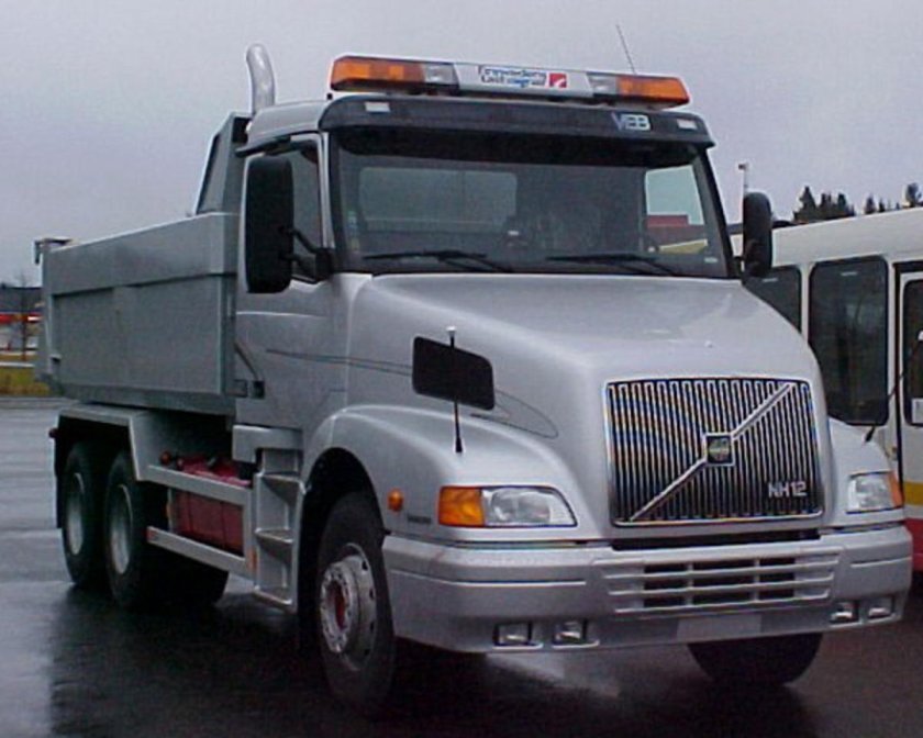 Volvo nh12