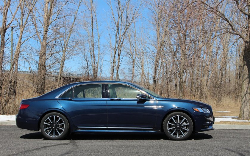 Lincoln Continental 2017
