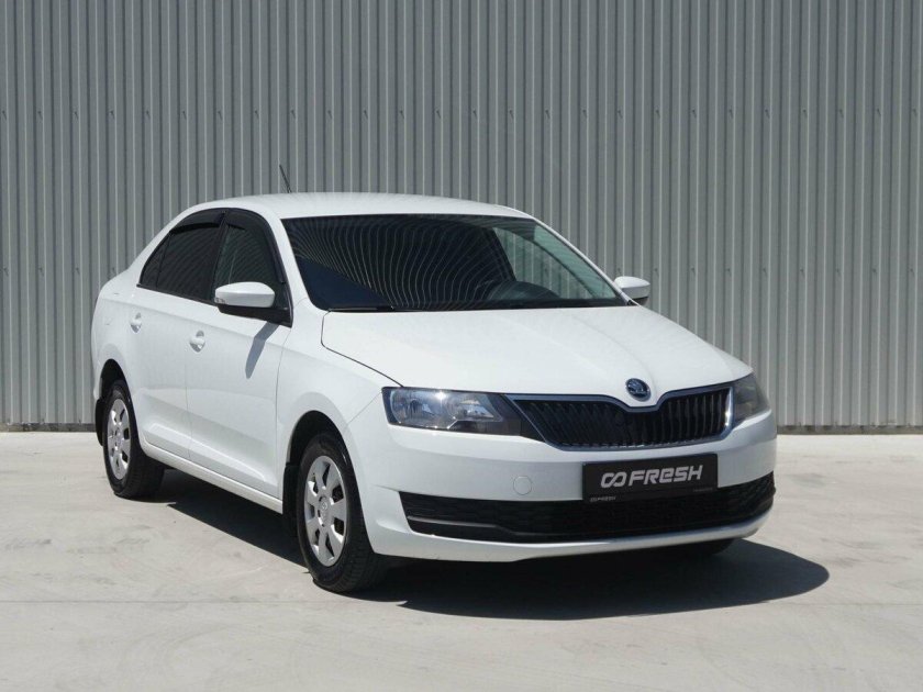 Шкода рапид 2017 белый