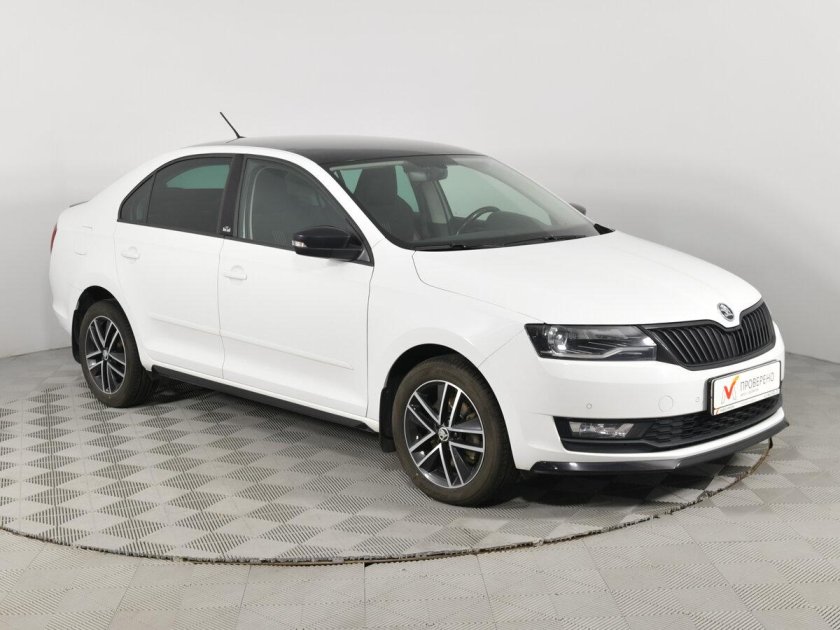 Шкода Рапид 2017 года