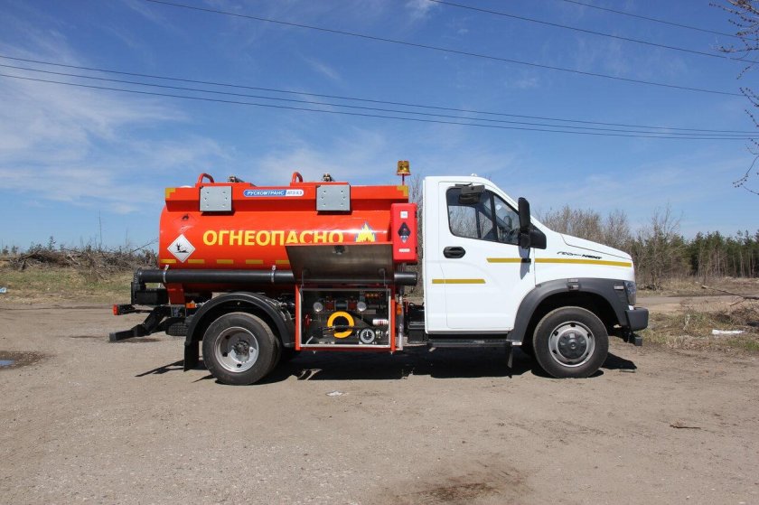 ГАЗ c41r13 АТЗ (Автотопливозаправщик)