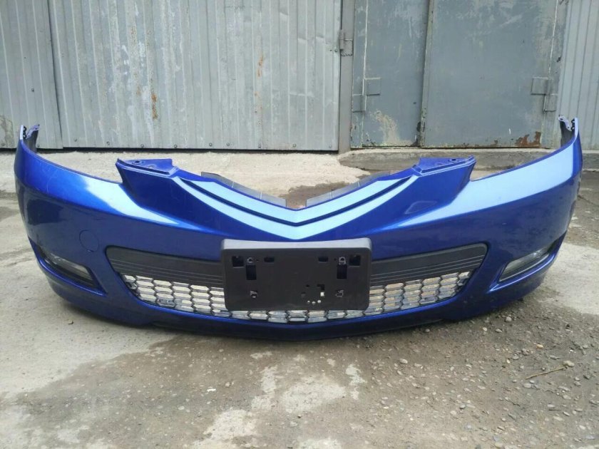 Бампер Мазда 3 БК