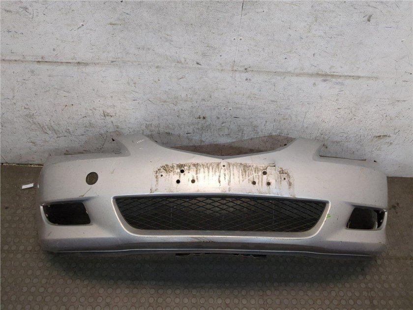 Avg 9540999 бампер передний решетка центр.12